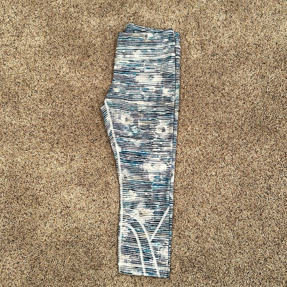 Lululemon capris